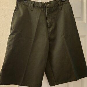 NWOT SALTY brand olive green High Waist shorts Pocket logo camping Outdoor M